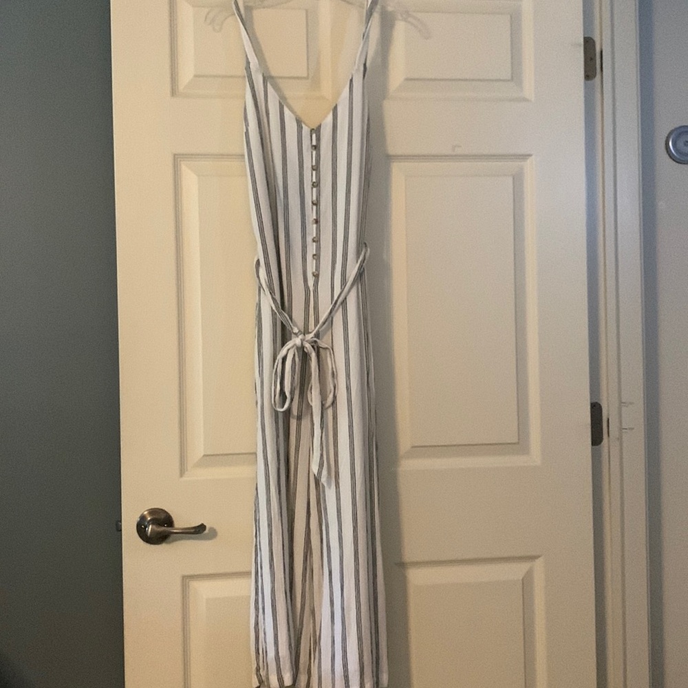 White and navy American Eagle jumpsuit